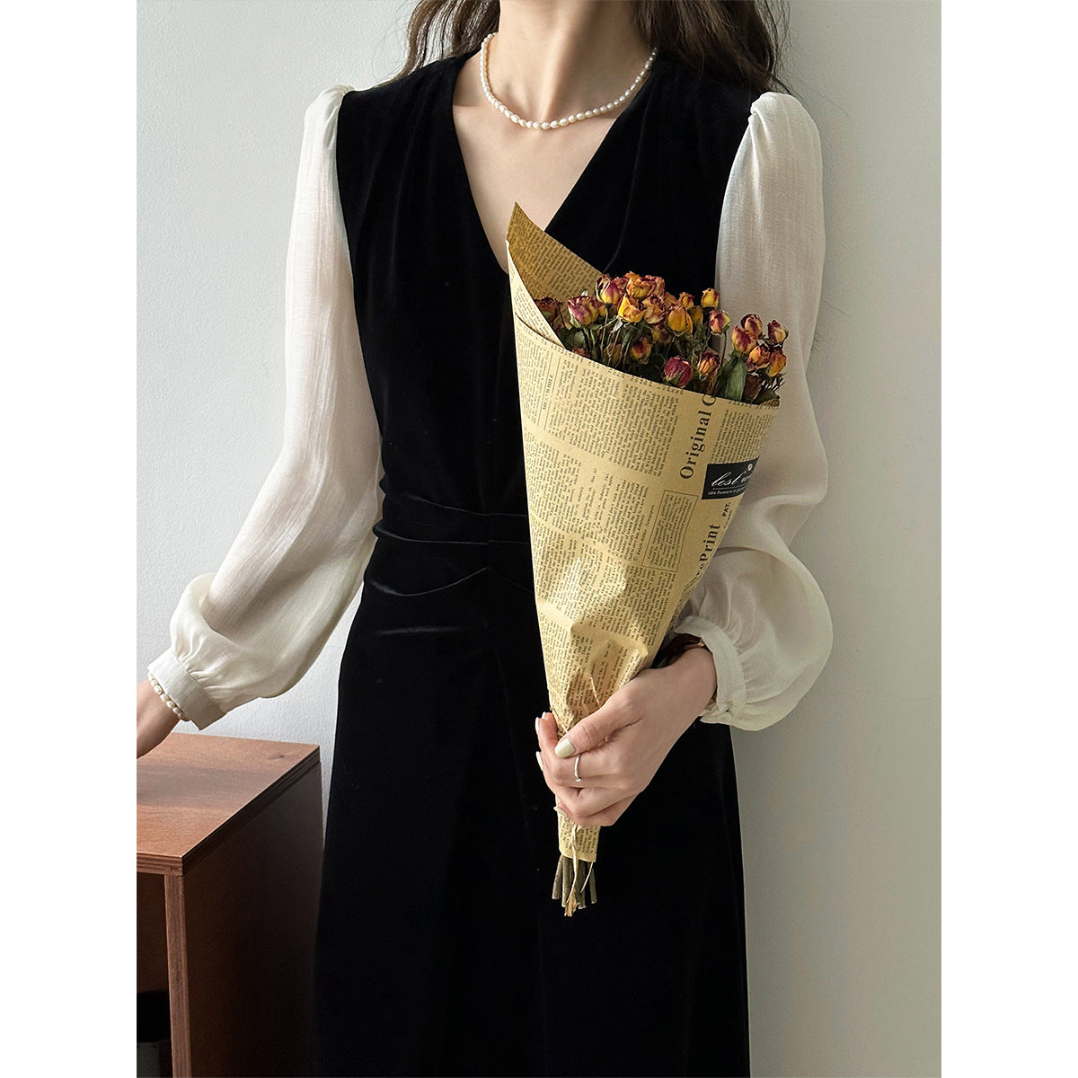 Orange Zhi Gold Velvet Retro Patchwork Dress Autumn TemperamentVCollar Mid-Length Puff Sleeve13726